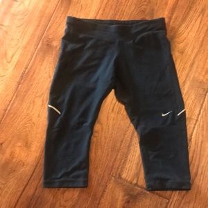 Dry Fit Nike Black Crop Leggings